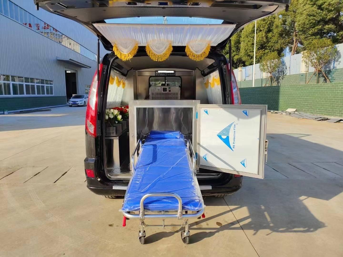 遗体运输殡葬车